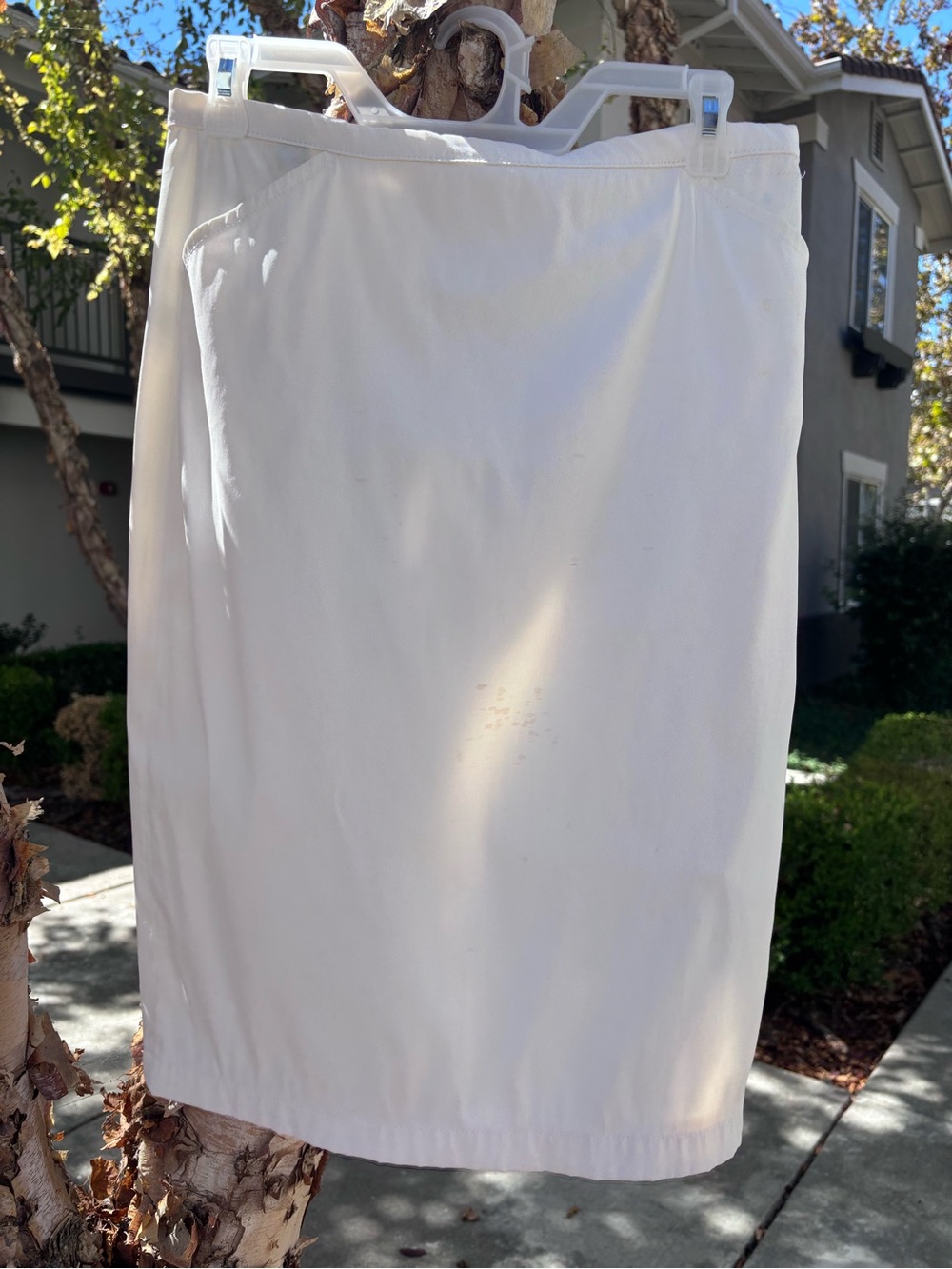 Versace Jeans Couture Skirt Womens Sz 4/6 White Side Slit Pencil Stretch FLAWS